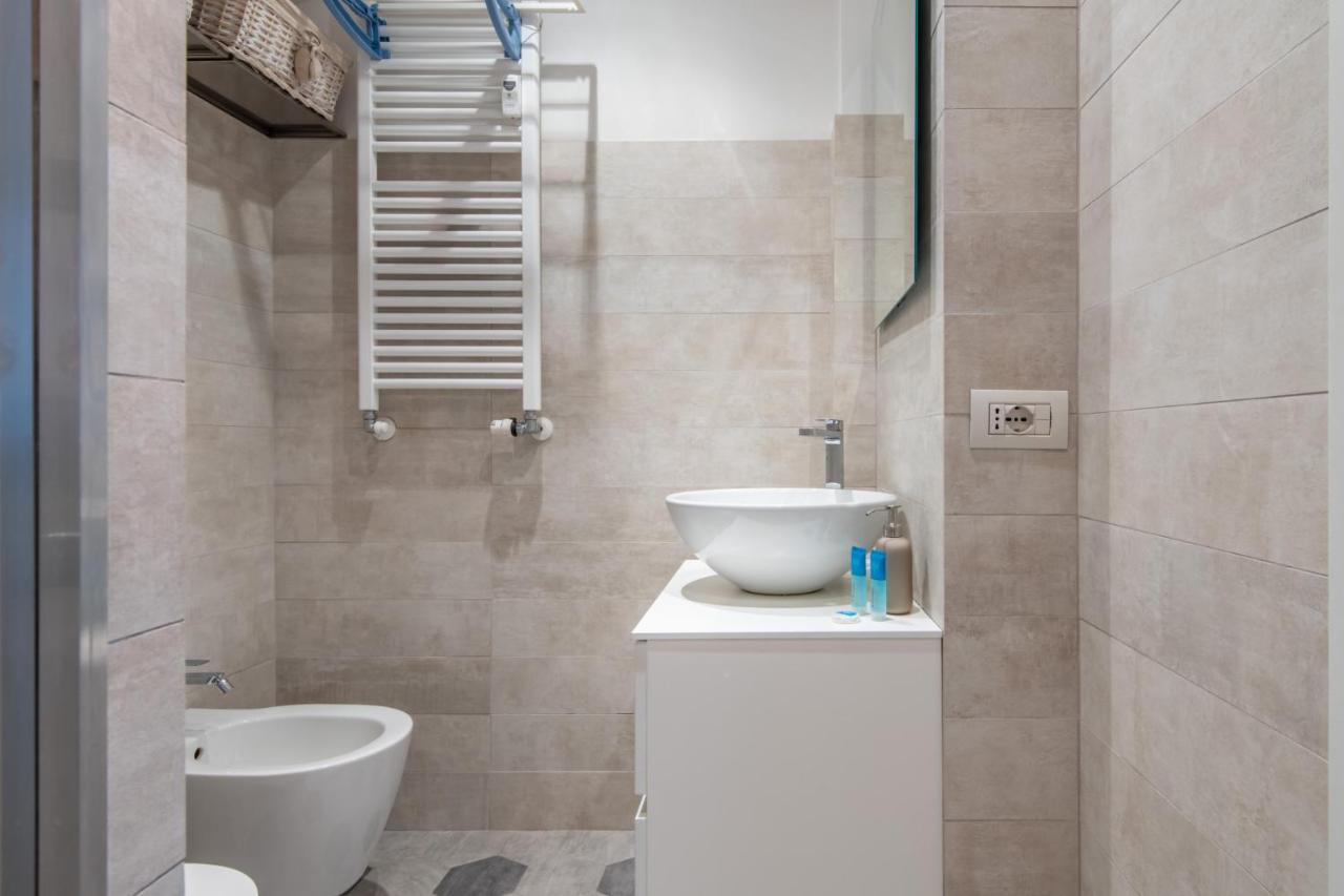 Easylife - Coccole E Comfort - Bilocale Caldo Ed Accogliente A Due Passi Dai Navigli E Metro Verde Milan Exterior photo